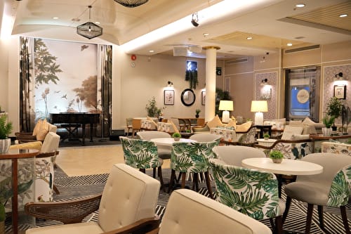 The Botanical Lounge